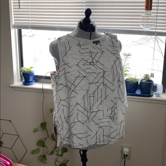 Vince Camuto Tops - Vince Camuto Tiered Shell